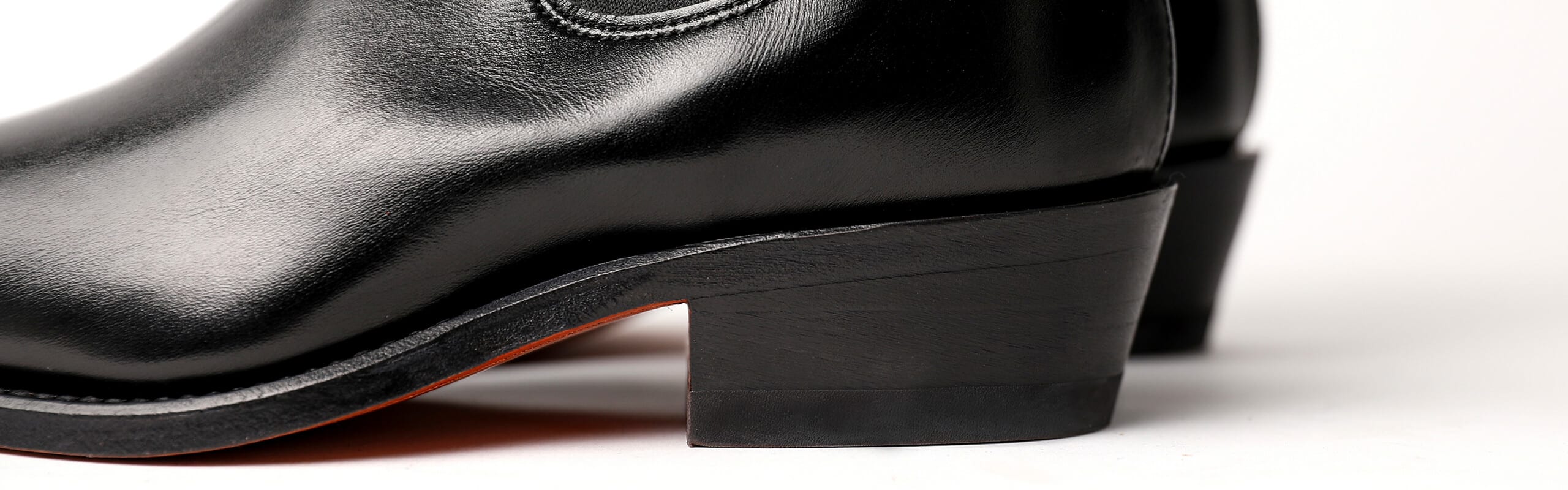 Choose your heel for your boot the RM way R.M.Williams